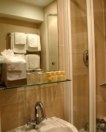Shaftesbury Premier London Hyde Park Hotel ภายนอก รูปภาพ